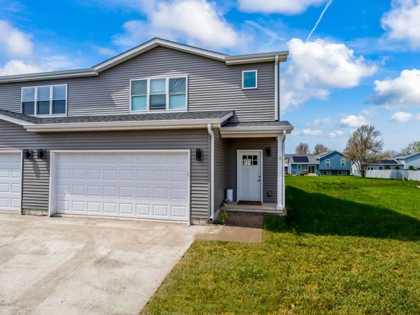 1311 Sage Lane, Unit 1311, Harvard, IL 60033