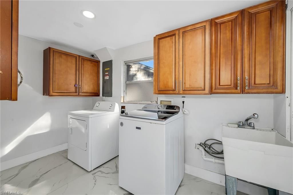 3954 Coconut Cir N, Naples, FL 34104 Photo