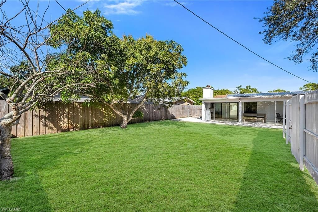 3954 Coconut Cir N, Naples, FL 34104 Photo