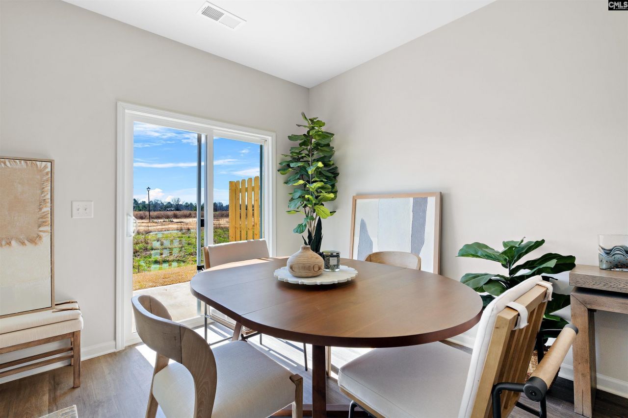 730 Gatestone Lane  Photo 11