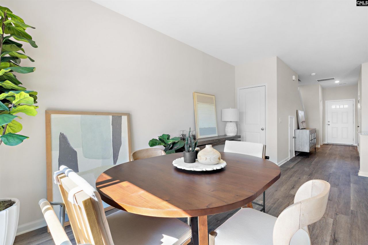 730 Gatestone Lane  Photo 12