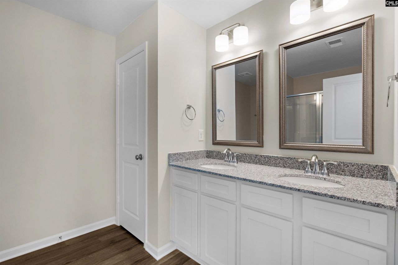 730 Gatestone Lane  Photo 16