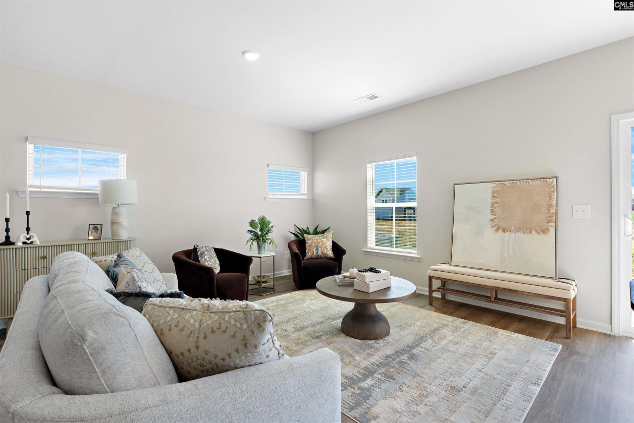 730 Gatestone Lane  Photo 8