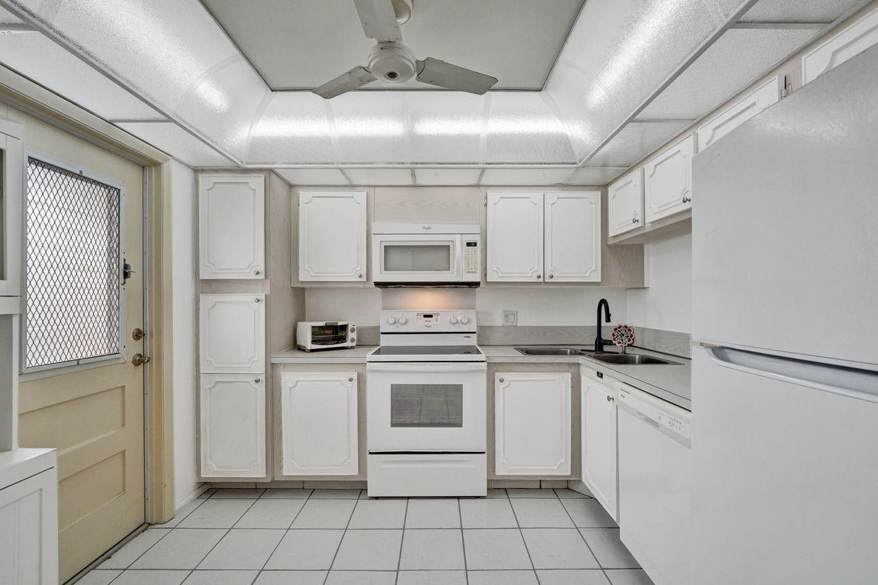 1501 S Ocean Boulevard, Unit 301, Pompano Beach, FL 33062 Photo