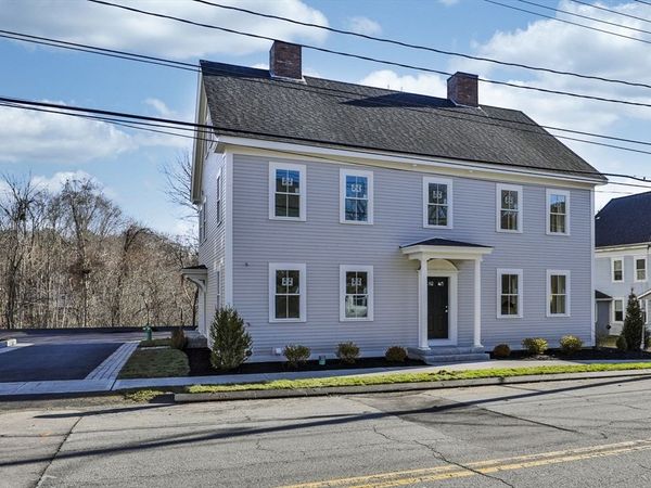 101 Market Street, Unit B, Amesbury, MA 01913