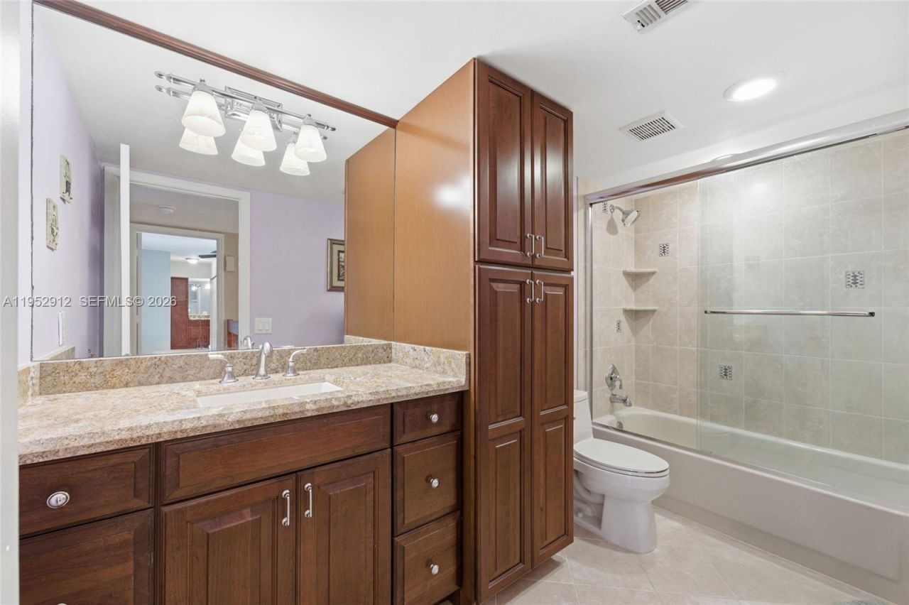 1172 SW 118th Ter, Davie, FL 33325 Photo