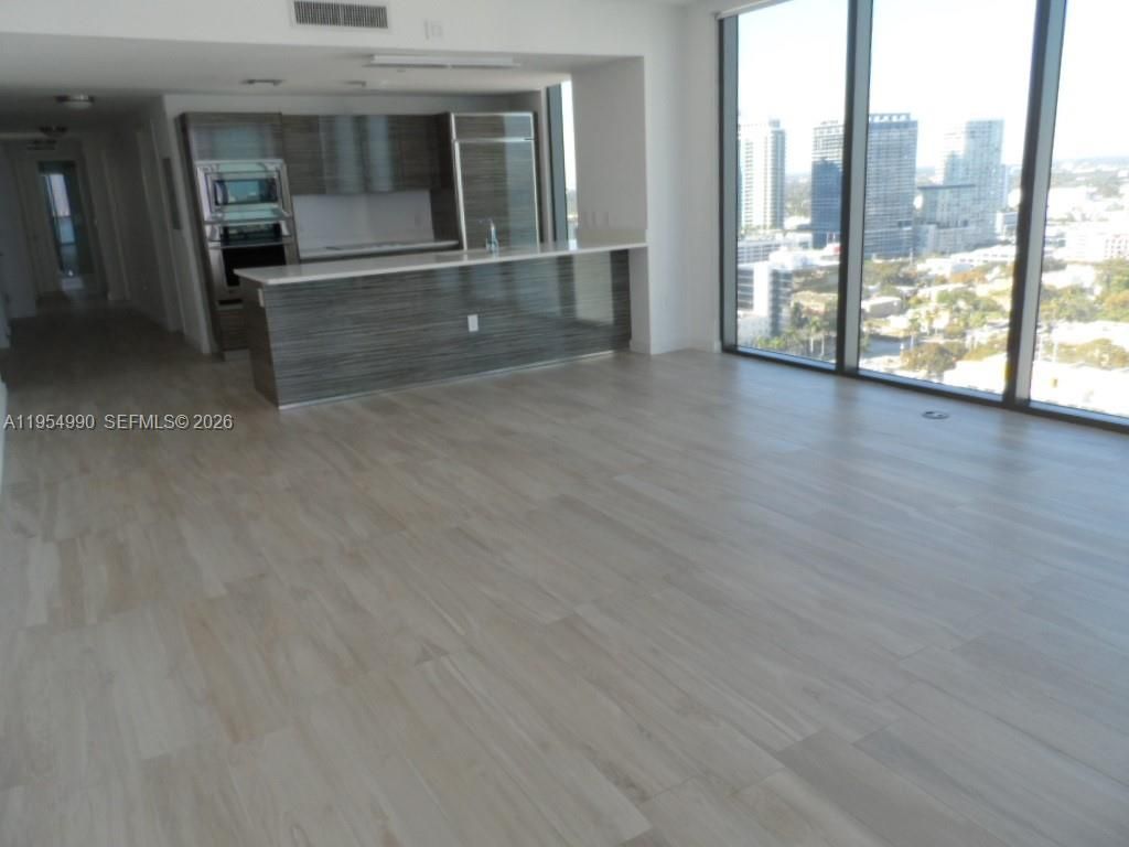 460 NE 28 St, Unit 2501, Miami, FL 33137 Photo