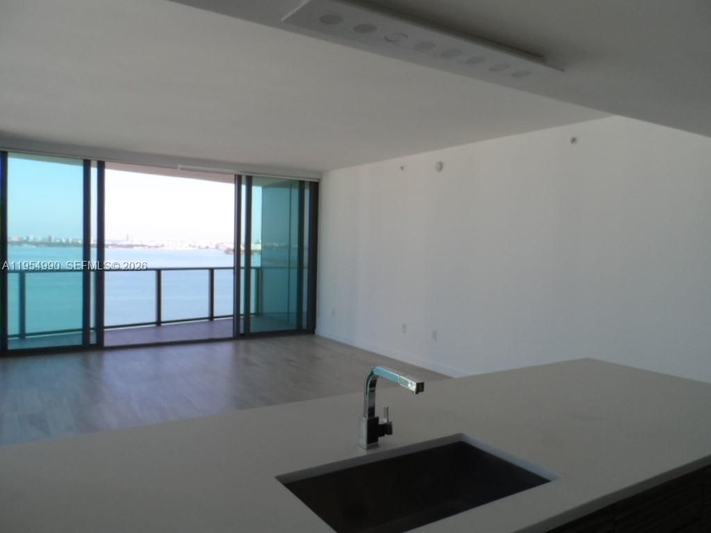 460 NE 28 St, Unit 2501, Miami, FL 33137 Photo