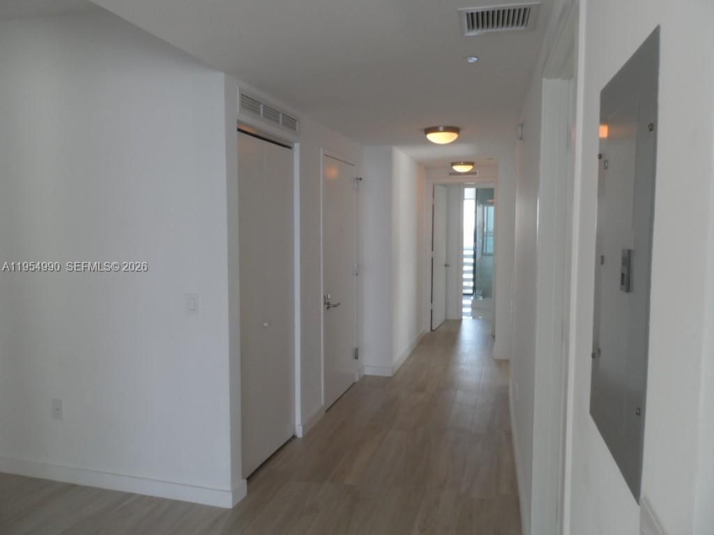 460 NE 28 St, Unit 2501, Miami, FL 33137 Photo