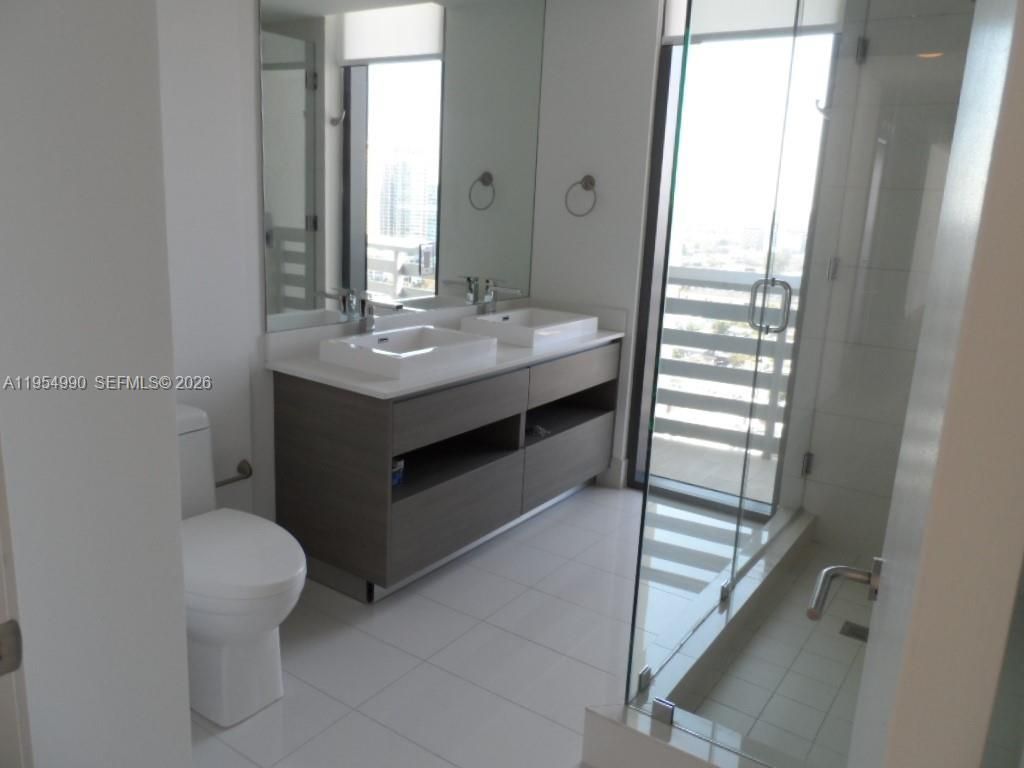 460 NE 28 St, Unit 2501, Miami, FL 33137 Photo