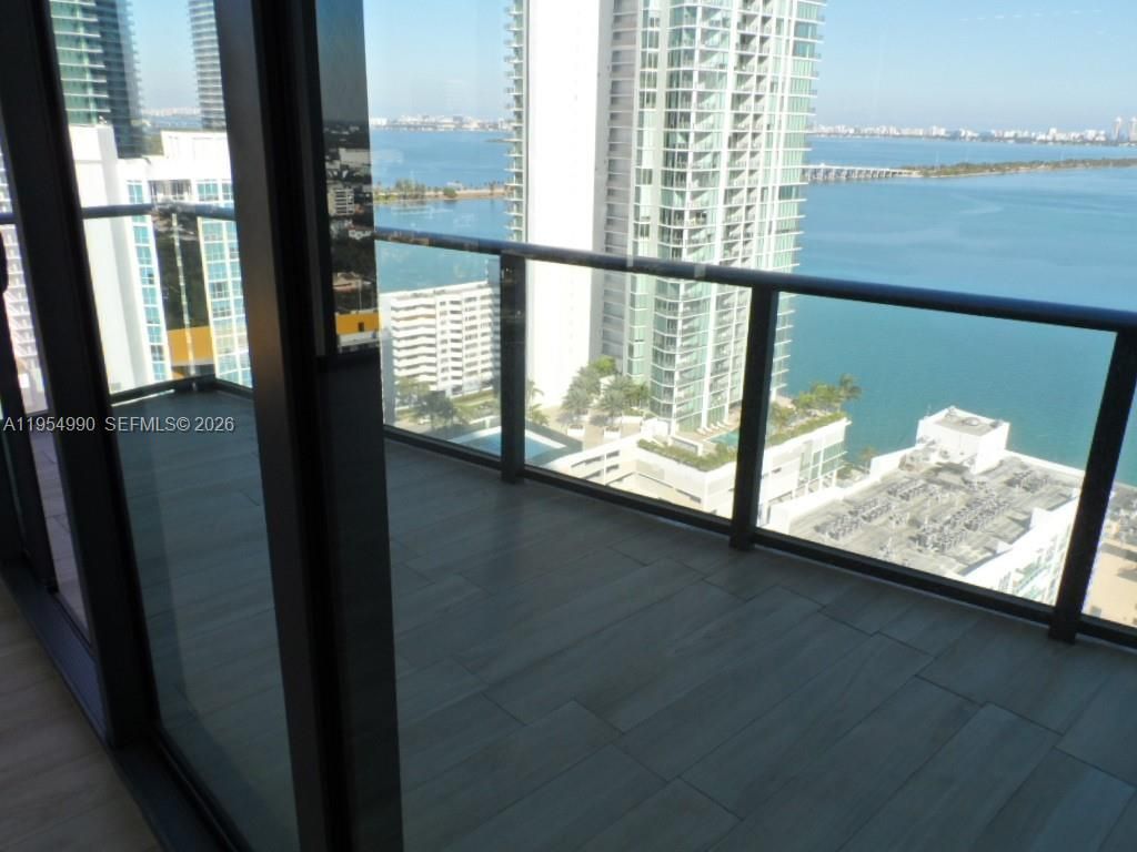 460 NE 28 St, Unit 2501, Miami, FL 33137 Photo