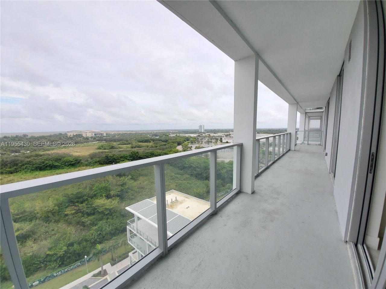 2000 Metropica Way, Unit 1401, Sunrise, FL 33323 Photo