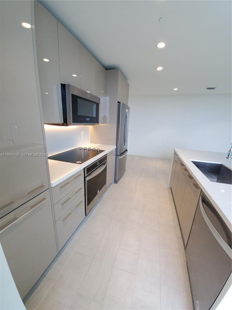 2000 Metropica Way, Unit 1401, Sunrise, FL 33323 Photo