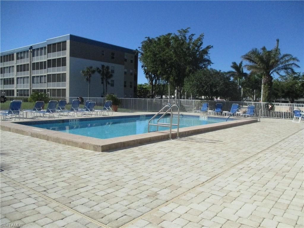 14931 Park Lake Dr, Unit 303, Fort Myers, FL 33919 Photo