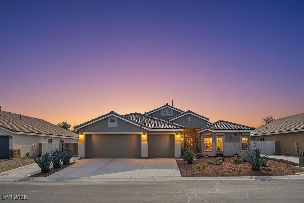 8009 Beaver Mountain Avenue, Las Vegas, NV 89131 Main Photo