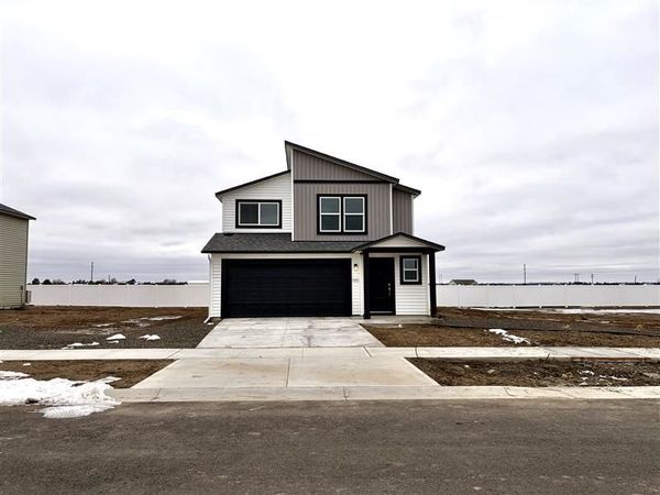 13534 W Crosswinds Ave, Airway Heights, WA 99001