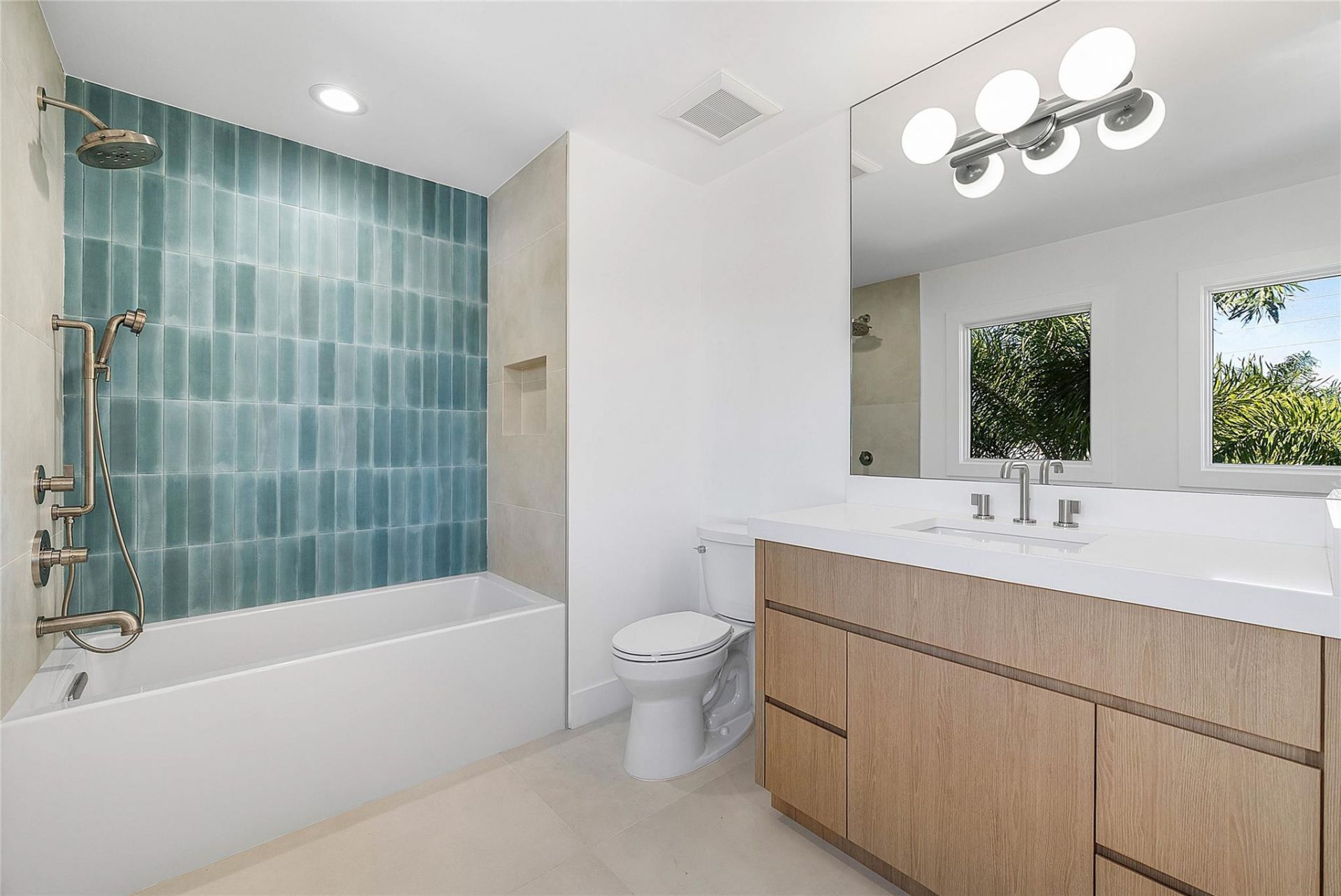 8 Leeward Cir, Jupiter, FL 33469 Photo