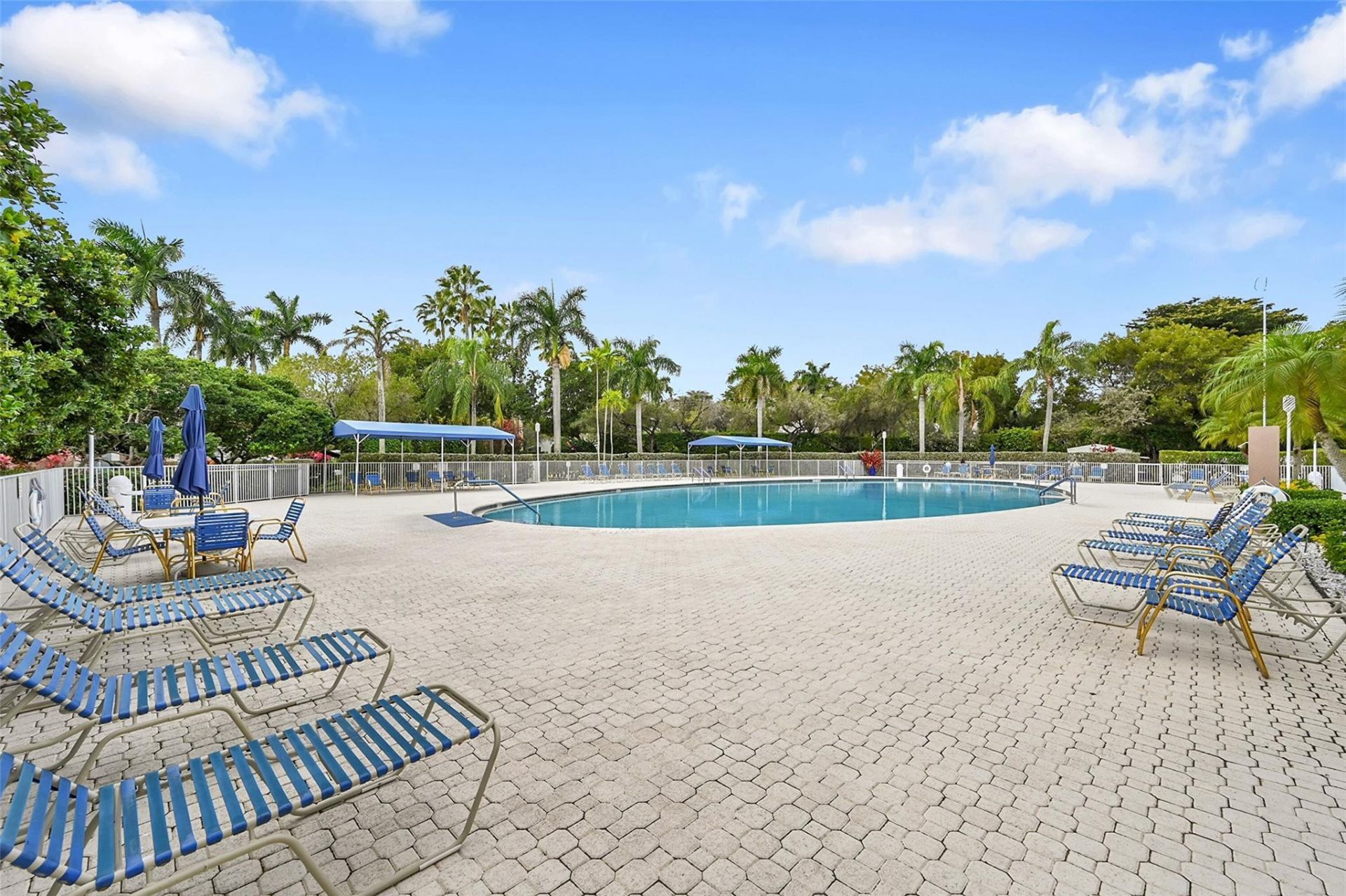 7553 Trent Drive, Unit 211, Fort Lauderdale, FL 33321 Photo