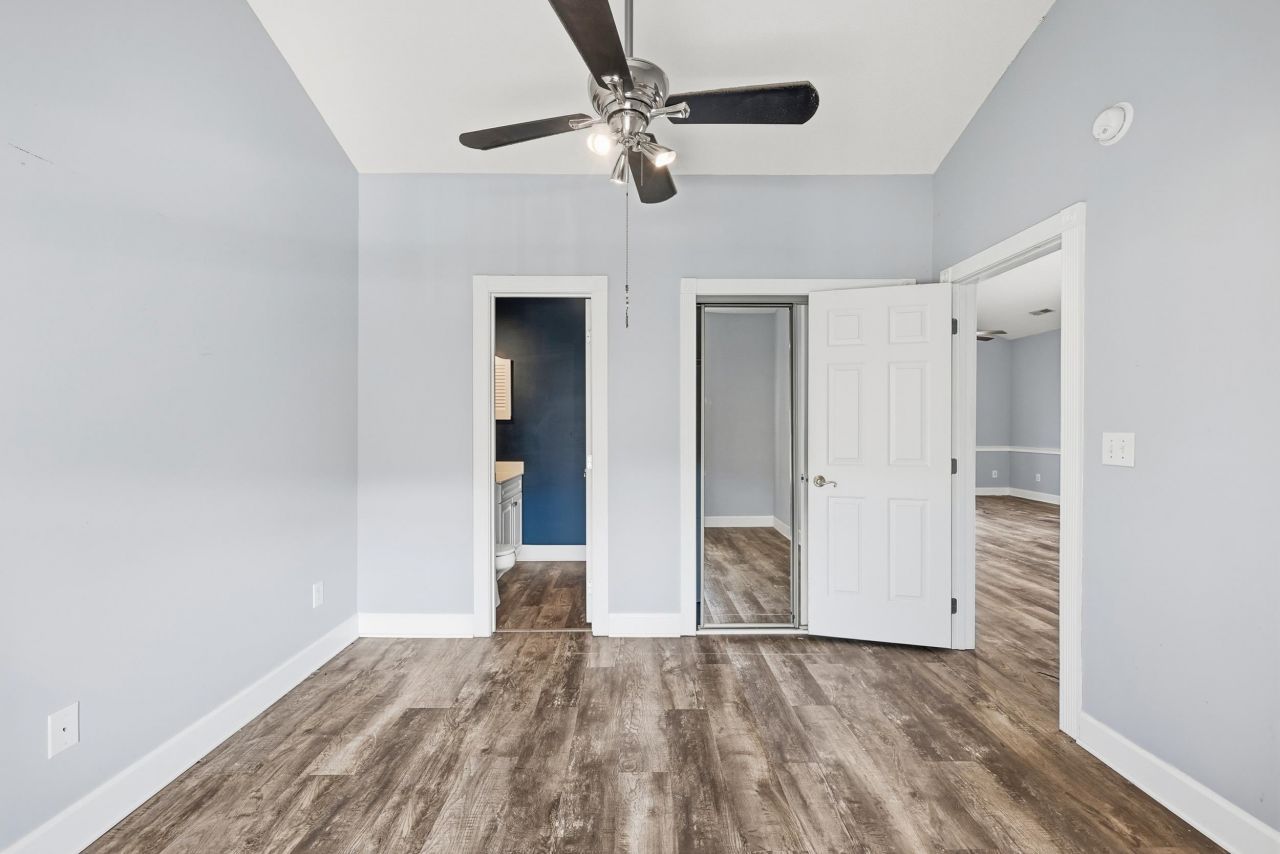 4251 Hibiscus Dr. Photo 14