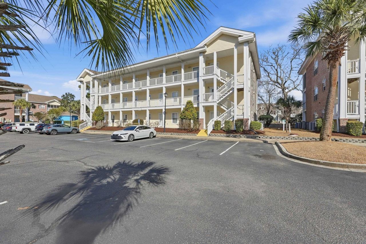 4251 Hibiscus Dr. Photo 6