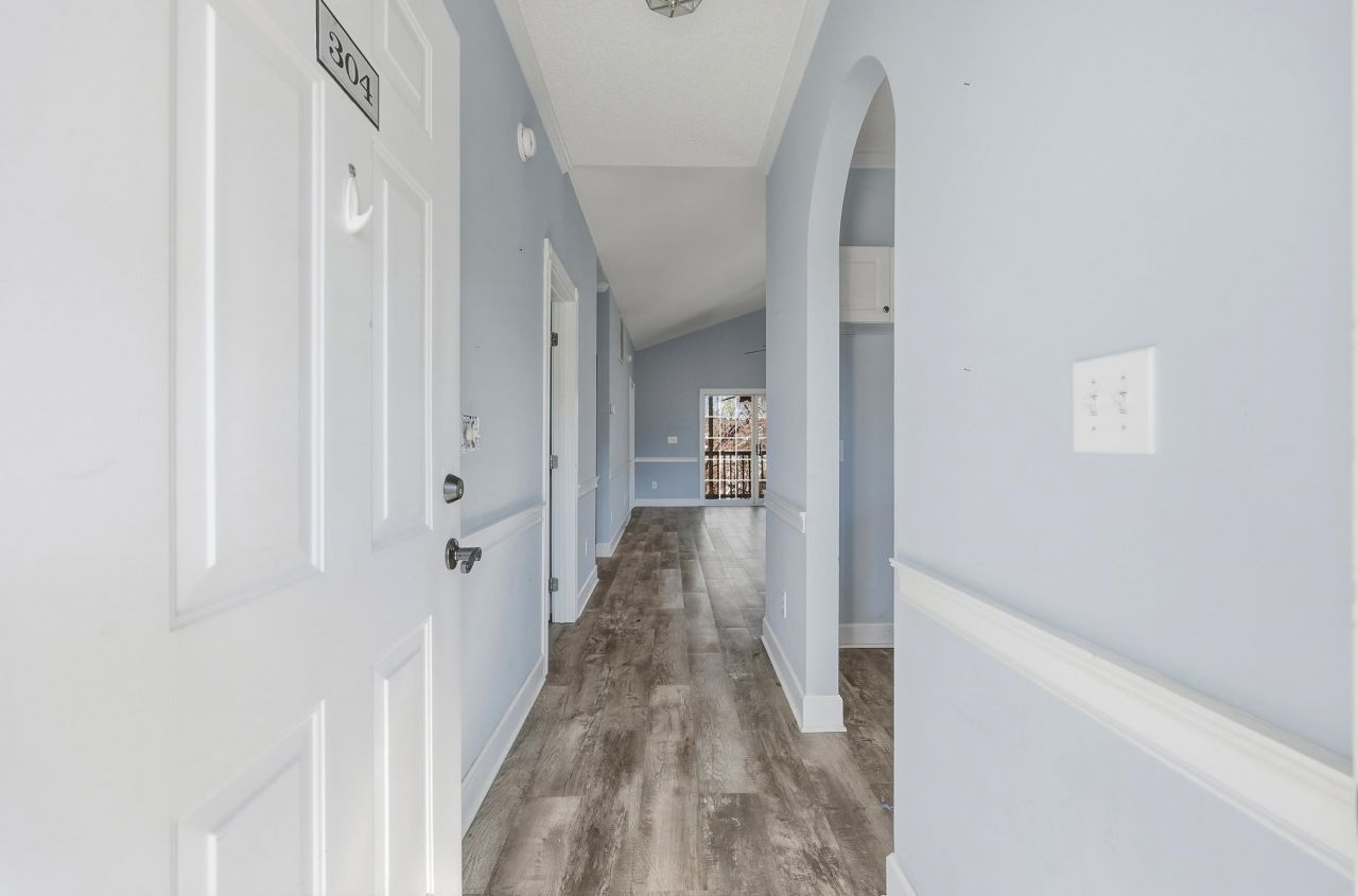 4251 Hibiscus Dr. Photo 8