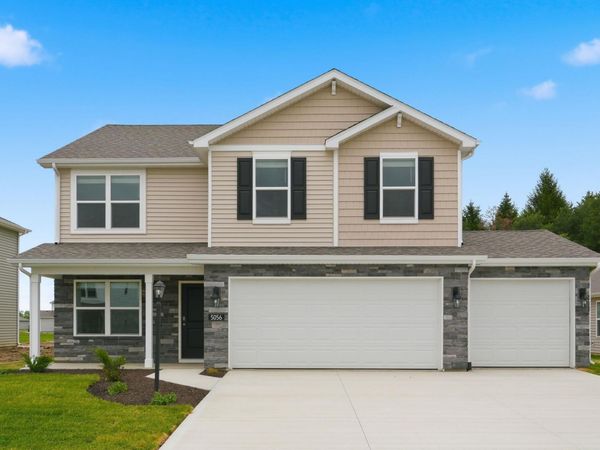 5056 Beechmont Lane, New Haven, IN 46774