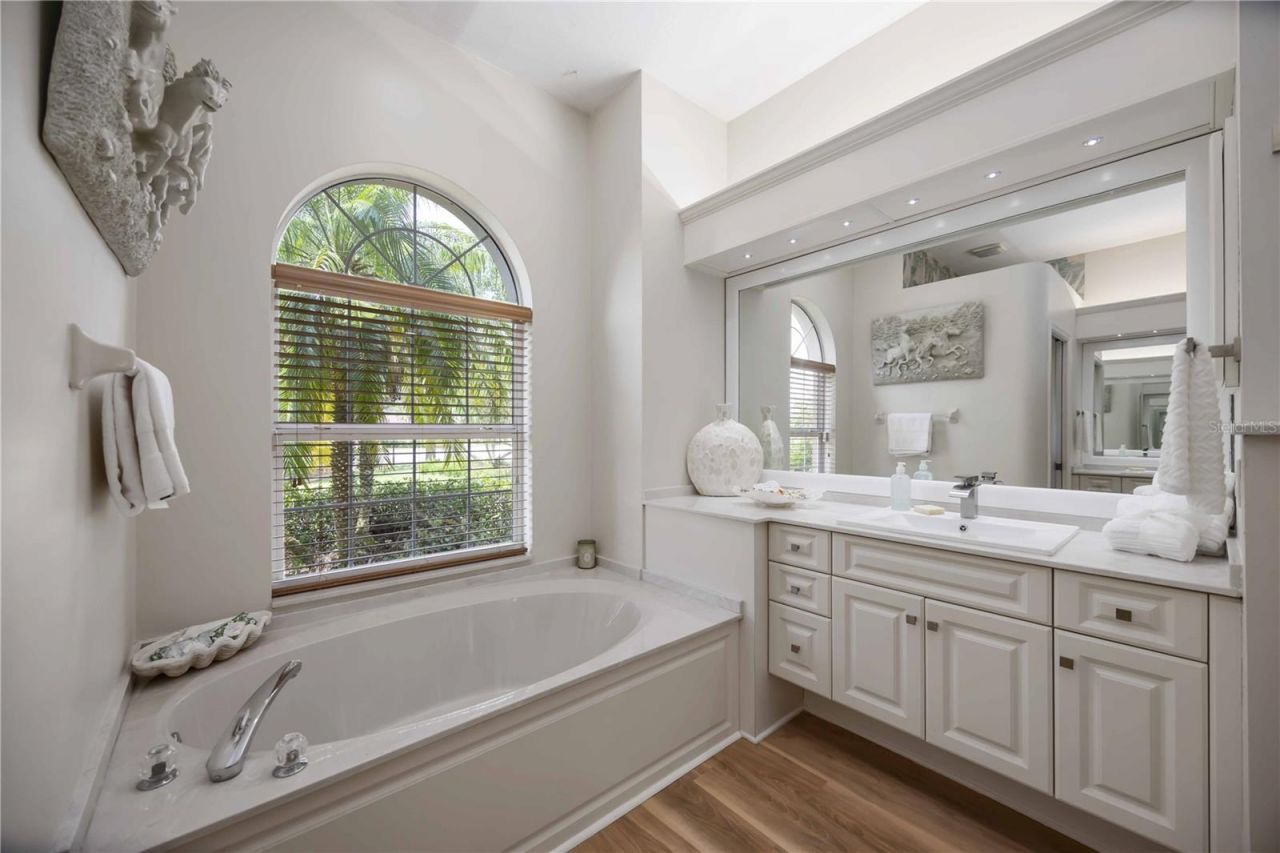 9915 Old Hyde Park Place, Bradenton, FL 34202 Photo