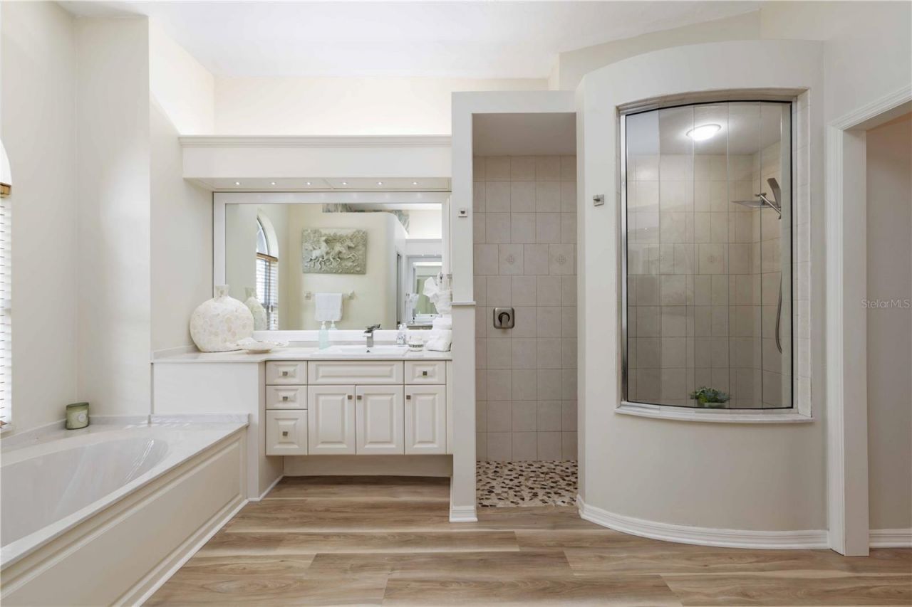 9915 Old Hyde Park Place, Bradenton, FL 34202 Photo