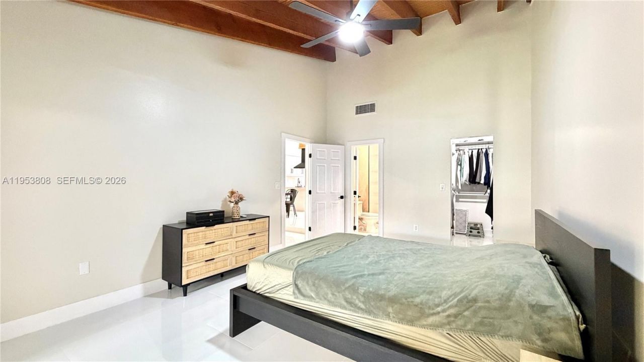 10271 Oleander Ct, Pembroke Pines, FL 33026 Photo