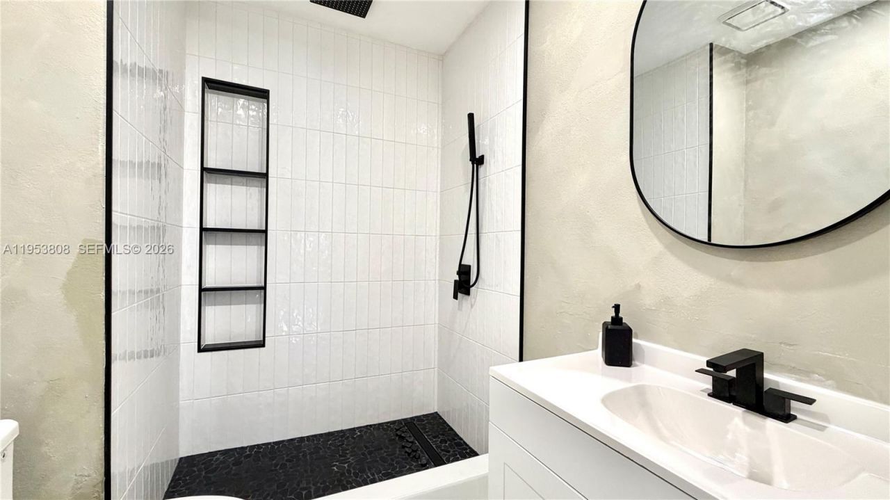 10271 Oleander Ct, Pembroke Pines, FL 33026 Photo