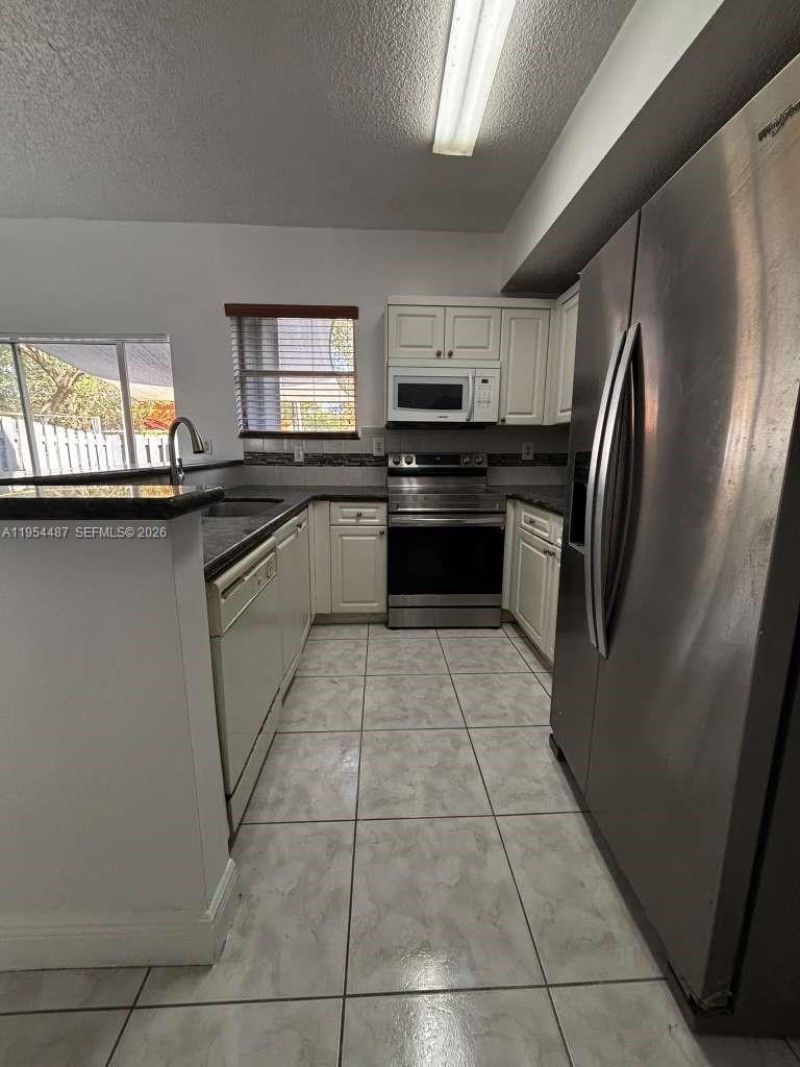 5200 NW 109th Ave, Unit 5, Doral, FL 33178 Photo