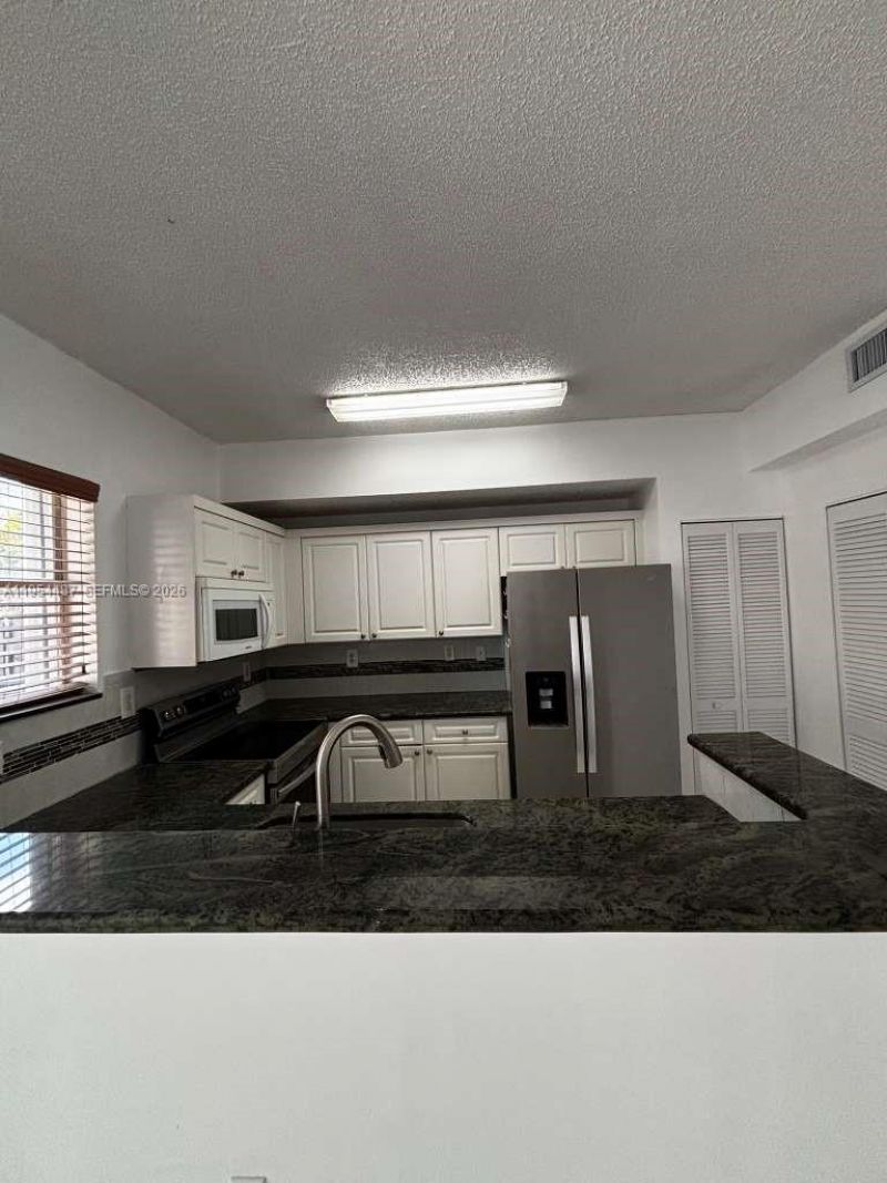 5200 NW 109th Ave, Unit 5, Doral, FL 33178 Photo