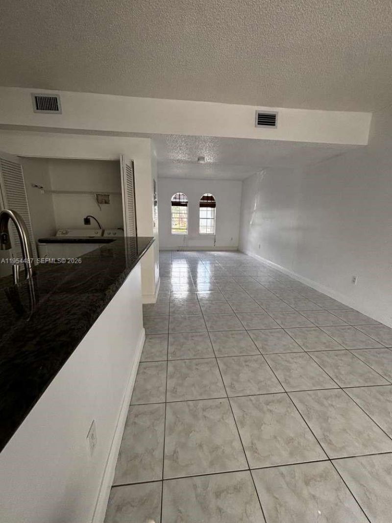 5200 NW 109th Ave, Unit 5, Doral, FL 33178 Photo