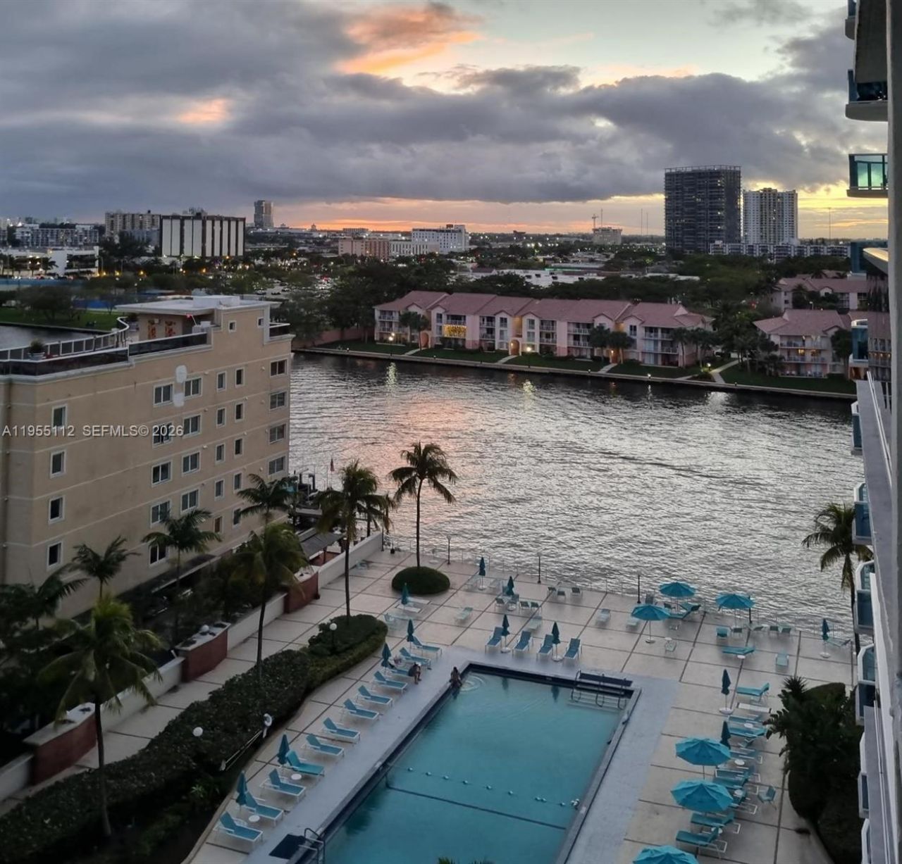 3800 S Ocean Dr, Unit 1008, Hollywood, FL 33019 Photo