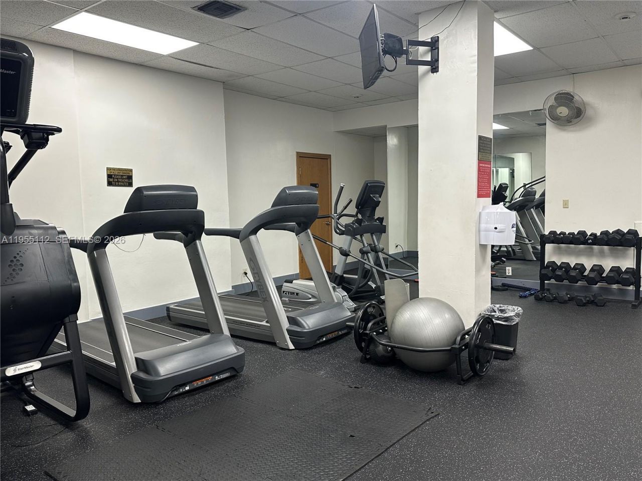 3800 S Ocean Dr, Unit 1008, Hollywood, FL 33019 Photo