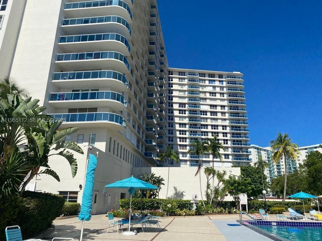 3800 S Ocean Dr, Unit 1008, Hollywood, FL 33019 Photo
