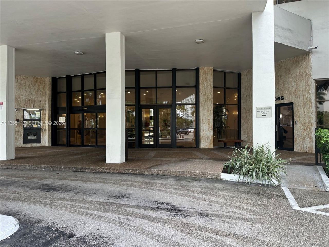 3800 S Ocean Dr, Unit 1008, Hollywood, FL 33019 Photo