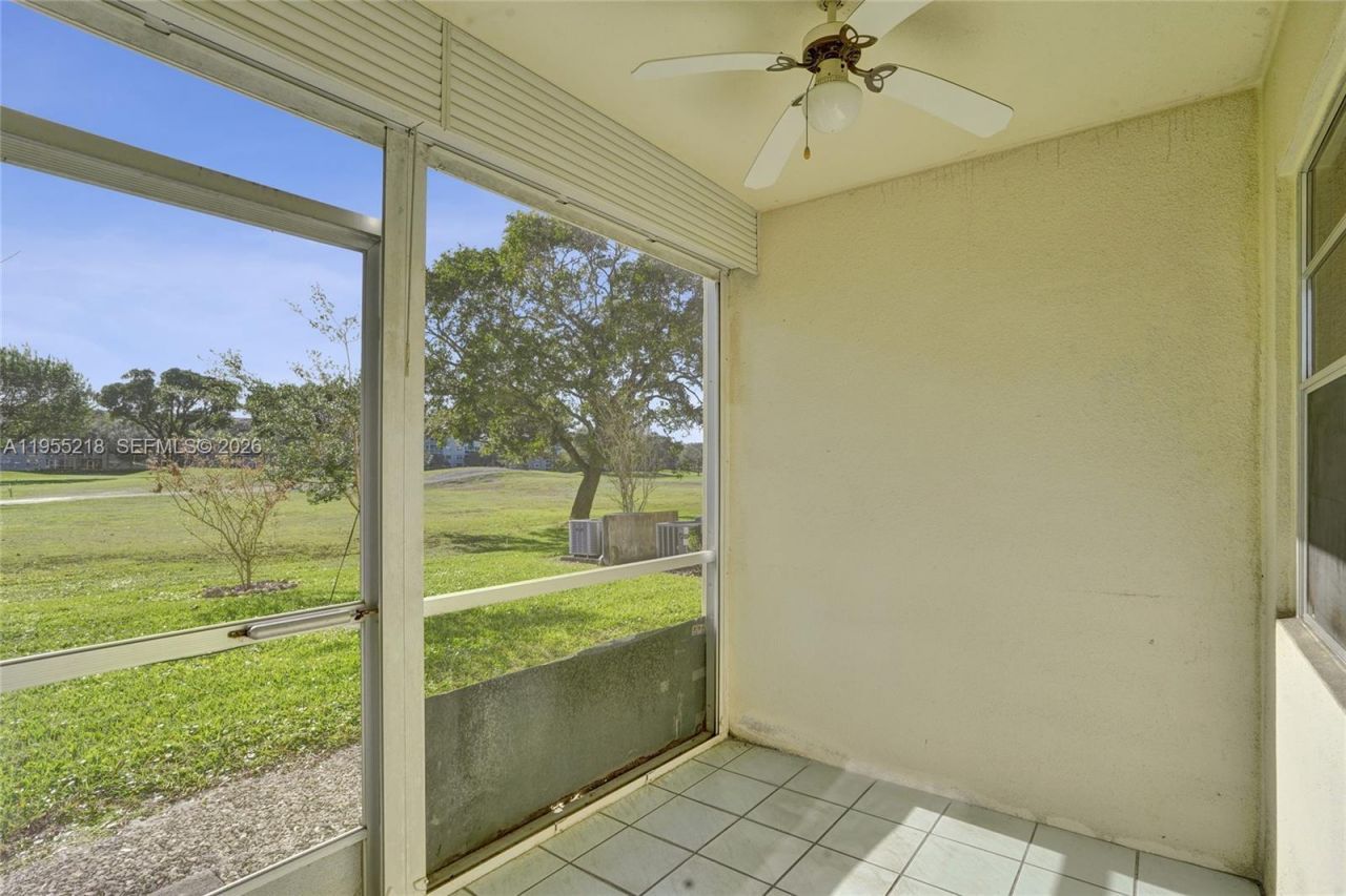 900 SW 128th Ave, Unit 103D, Pembroke Pines, FL 33027 Photo