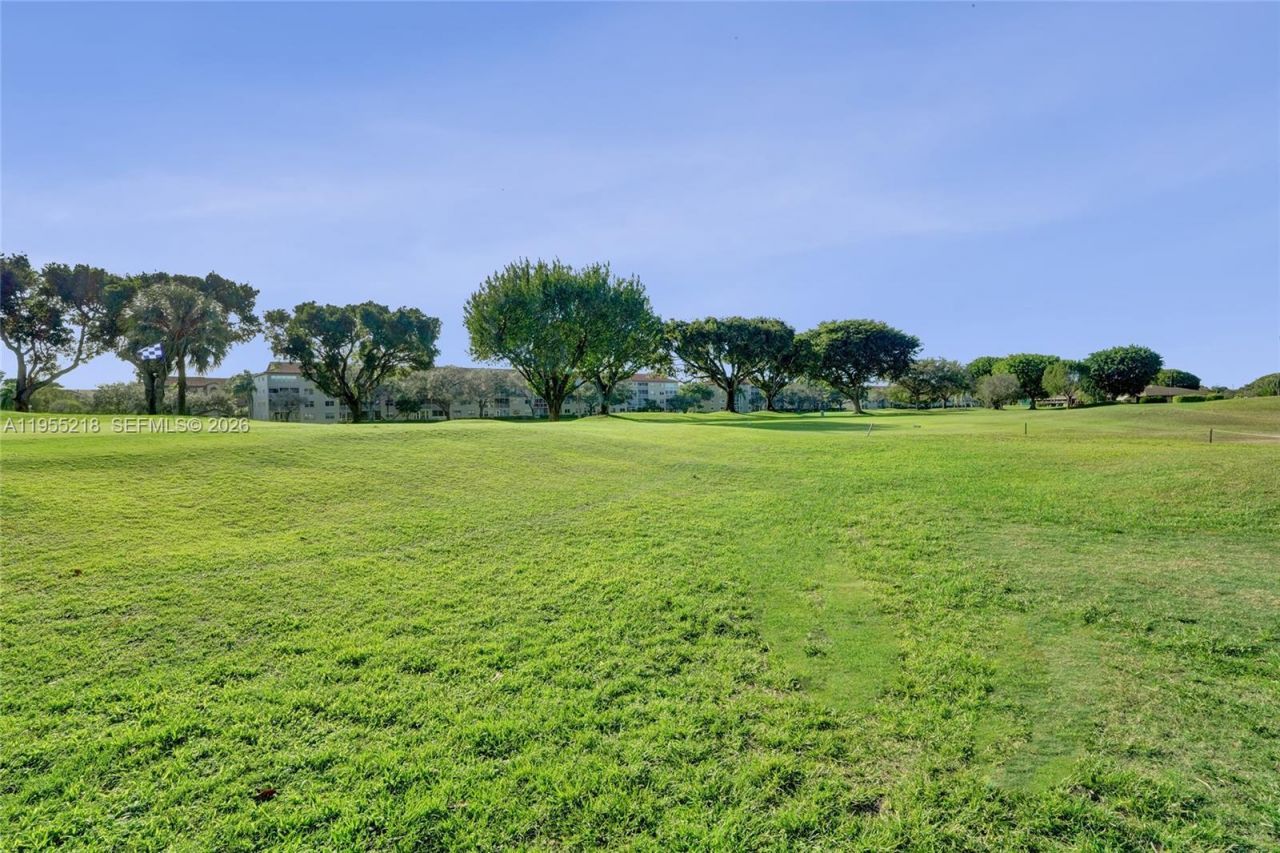 900 SW 128th Ave, Unit 103D, Pembroke Pines, FL 33027 Photo