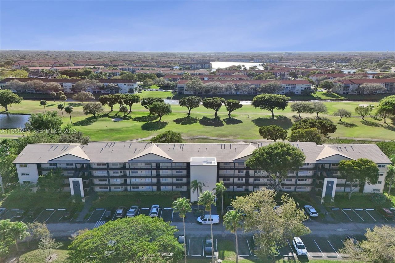 900 SW 128th Ave, Unit 103D, Pembroke Pines, FL 33027 Photo