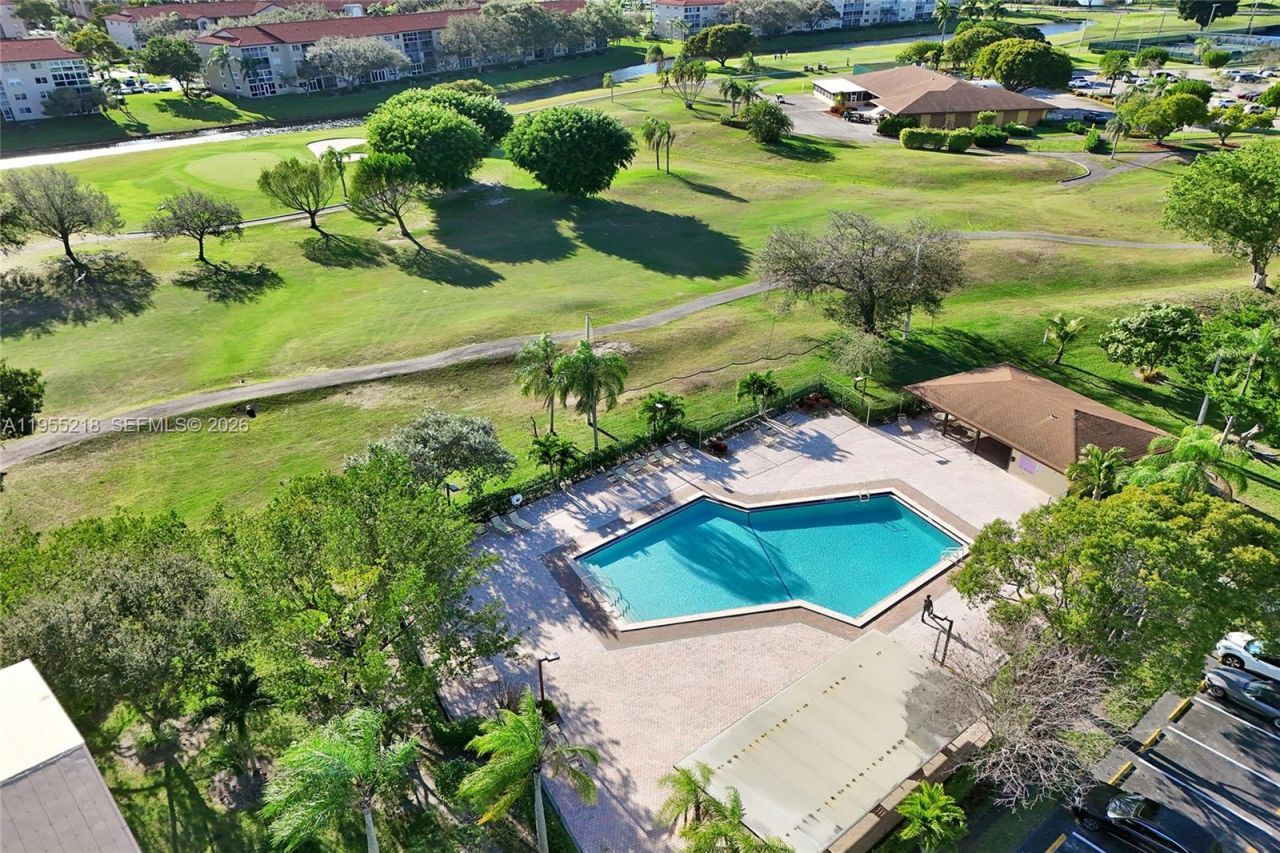 900 SW 128th Ave, Unit 103D, Pembroke Pines, FL 33027 Photo