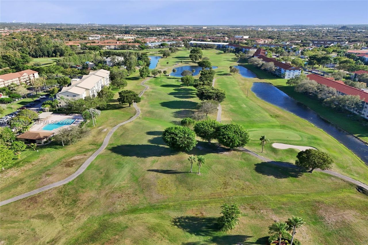 900 SW 128th Ave, Unit 103D, Pembroke Pines, FL 33027 Photo