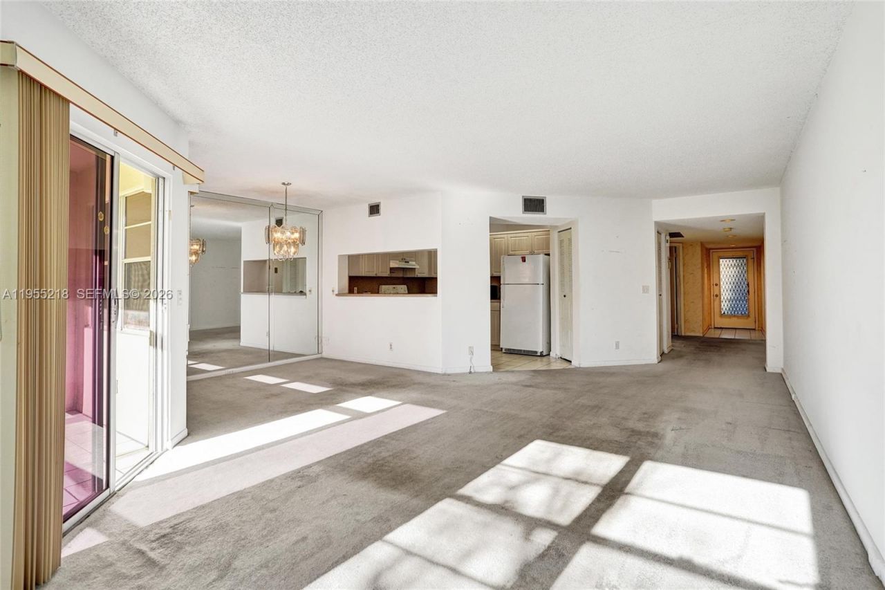 900 SW 128th Ave, Unit 103D, Pembroke Pines, FL 33027 Photo