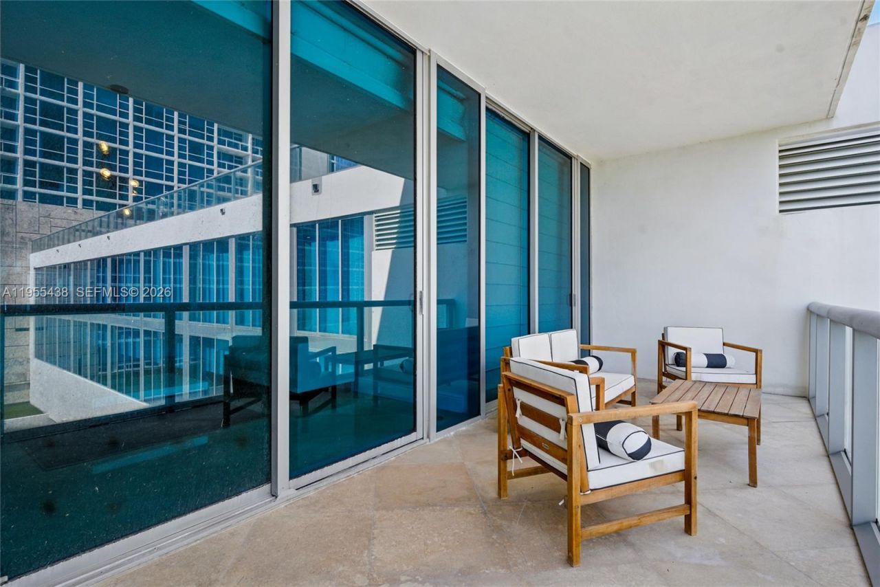 6799 Collins Ave , Unit 401, Miami Beach, FL 33141 Photo