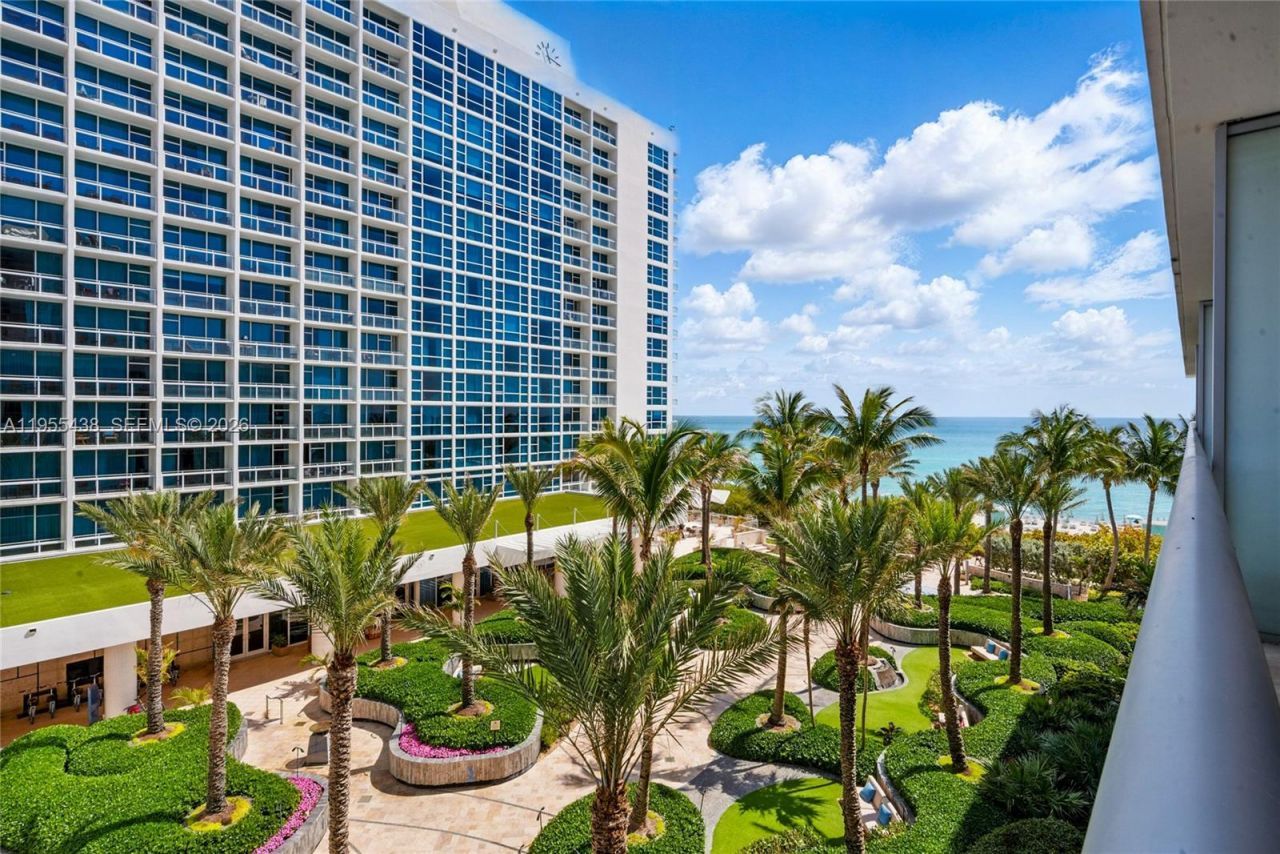 6799 Collins Ave , Unit 401, Miami Beach, FL 33141 Photo