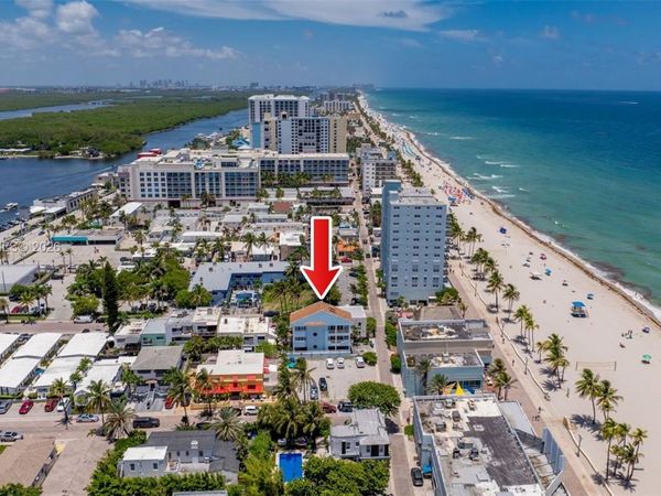311 N Surf Rd, Hollywood, FL 33019