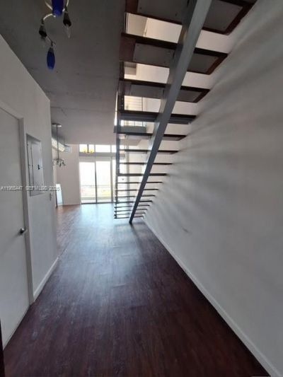 690 SW 1 Ct, Unit 2711, Miami, FL 33130 Photo