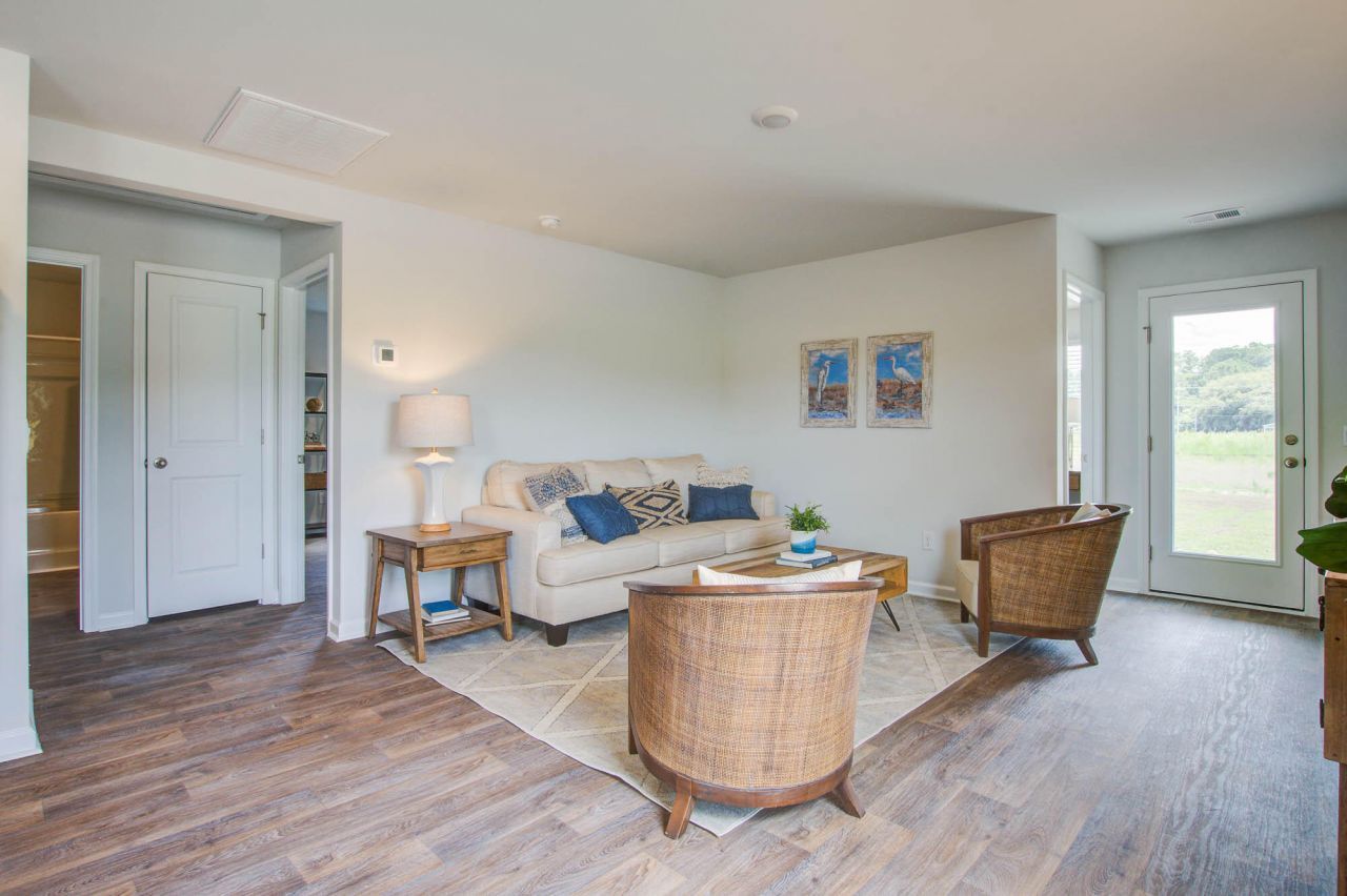 131 Brooks Drive Photo 6