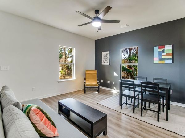 1000 W Yonge St, Pensacola, FL 32501