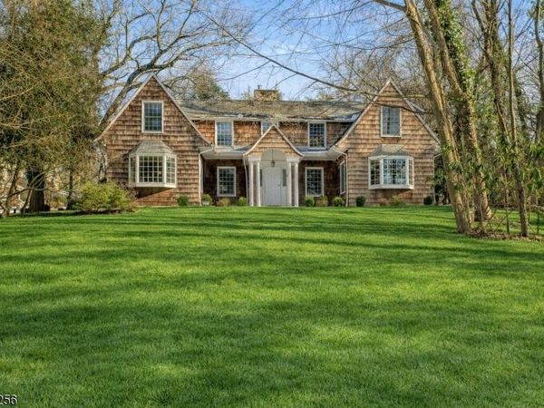56 Magnolia Ave, Tenafly, NJ 07670